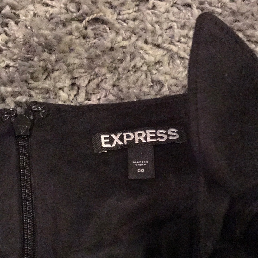 Express suede skirt - Picture 3 of 3